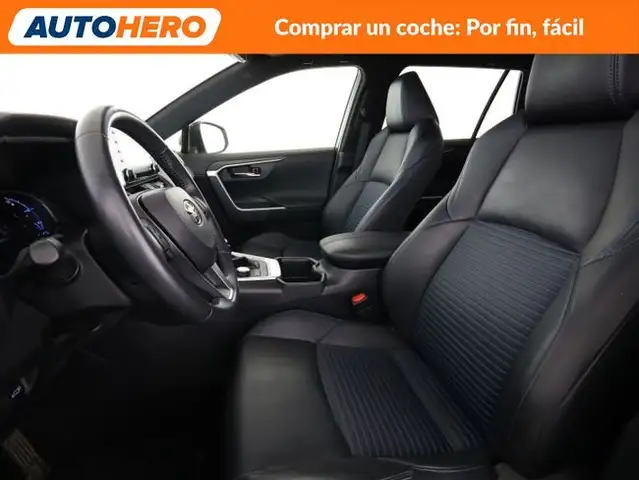 Toyota Rav4 view 11