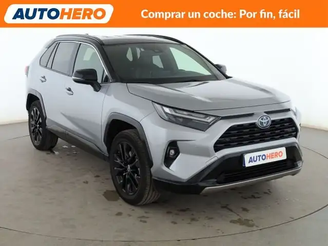 Toyota Rav4 view 8