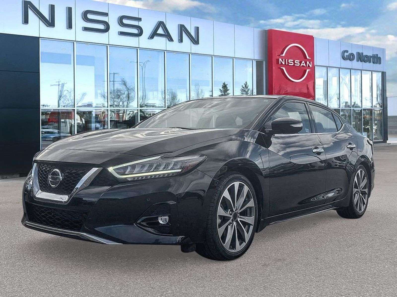 2022 Nissan Maxima PLATINUM / HEATED STEERING / CARPLAY/ BLIND SPOT/ 360 SHIELD