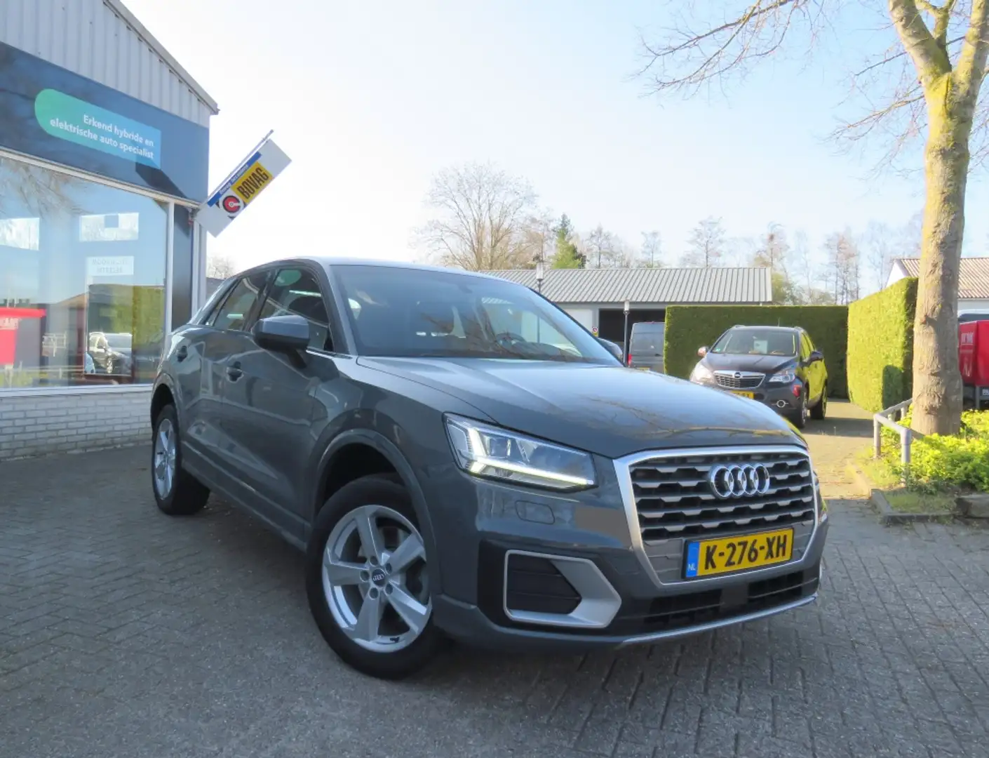 Audi Q2 1.4 TFSI AUTOMAAT / LED / TREKHAAK Grijs - 2