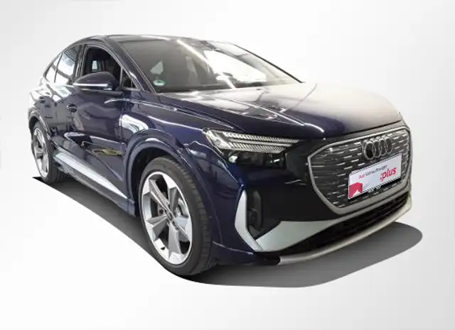 Audi Q4 E-Tron view 10