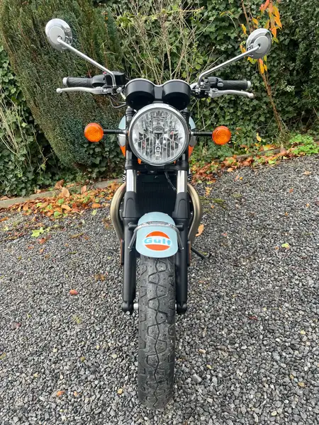 Triumph Bonneville T100 - foto 5