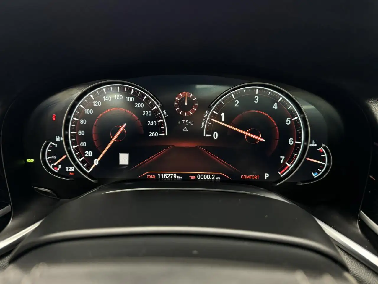 BMW 7 Series снимка BMW 7 Series