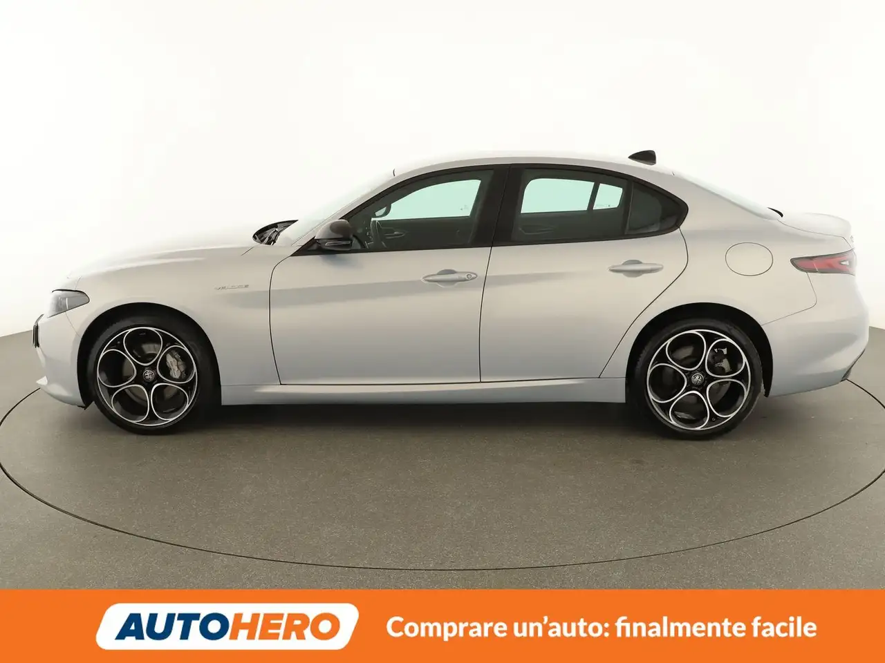 Alfa Romeo Giulia 2024