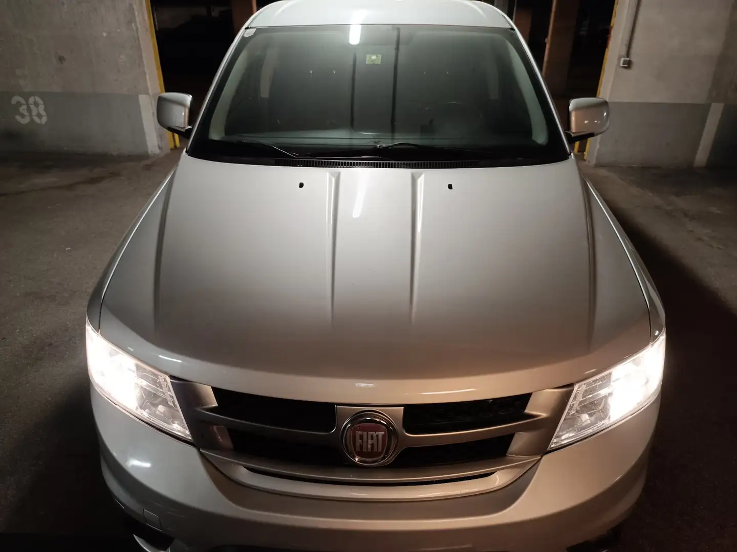 Fiat Freemont 2.0 - 7 Sitzer - 1