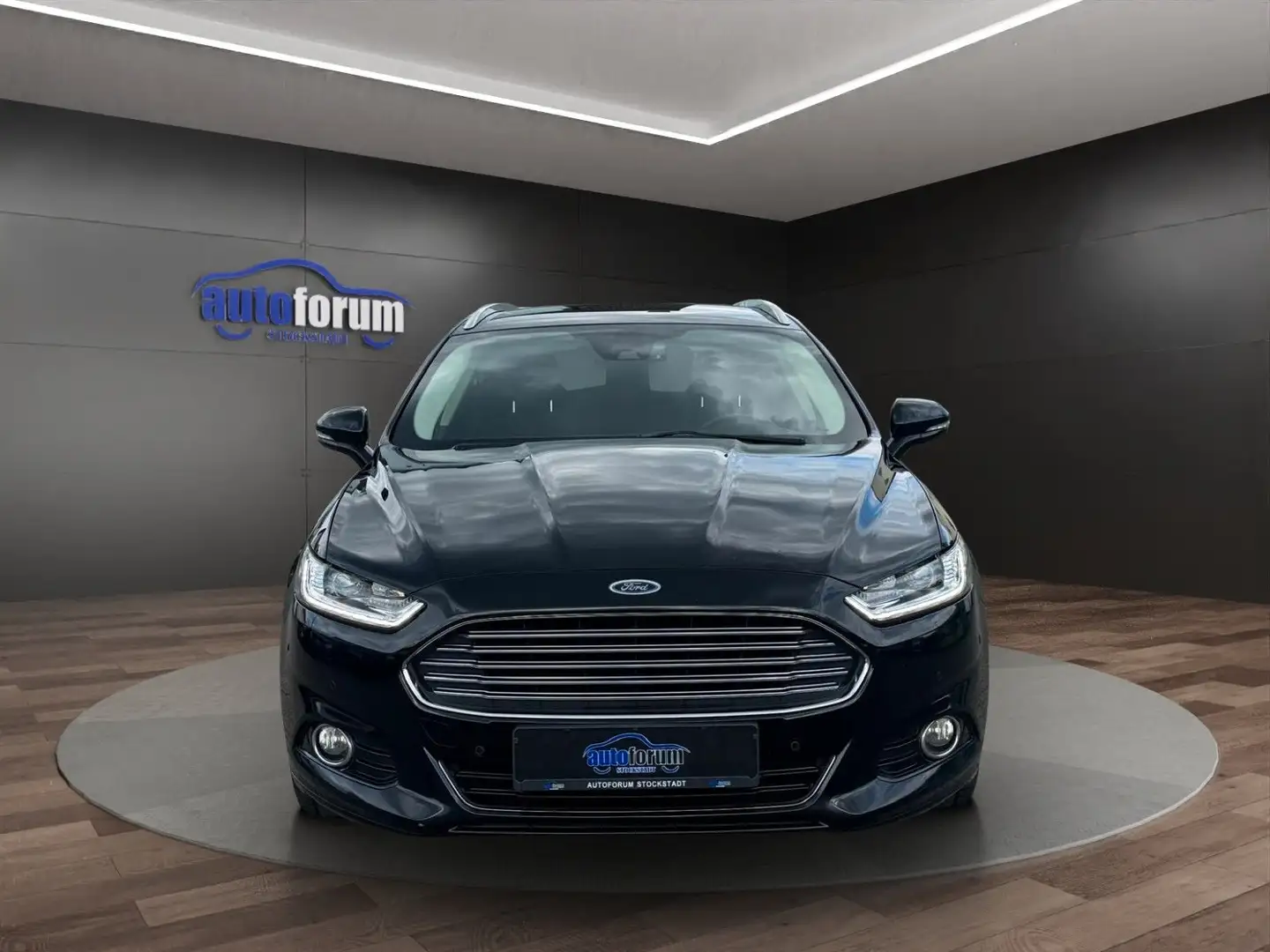 Ford Mondeo Turnier Titanium AUT.°NAVI°LED°SHZ°PDC Fekete - 2
