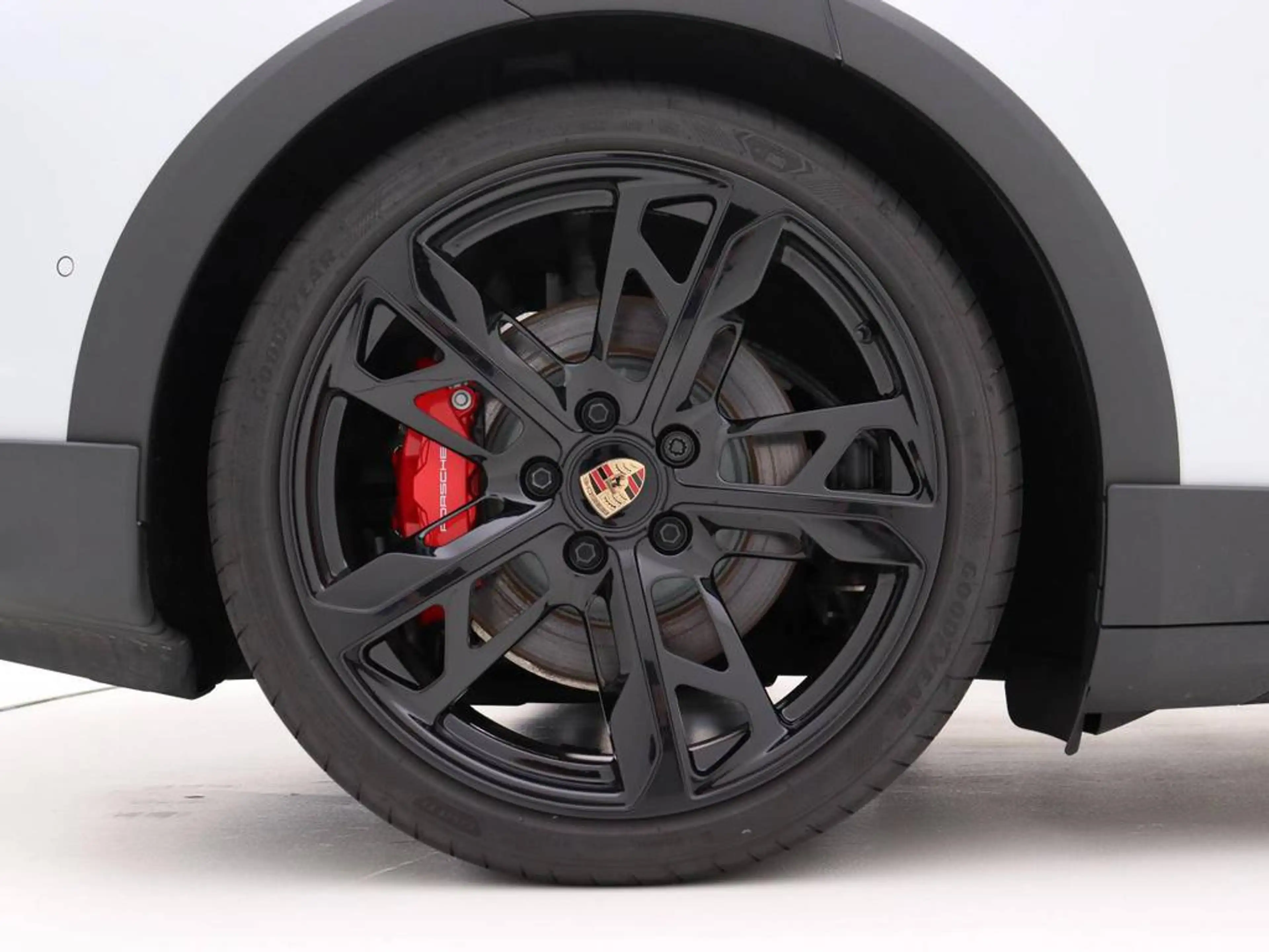 Porsche Taycan Taycan 4S Cross Turismo — photo 13