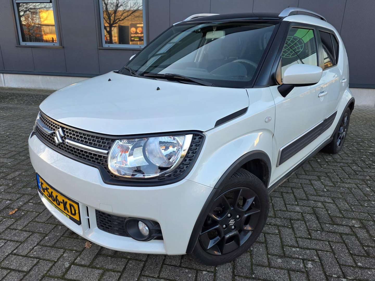Suzuki Ignis