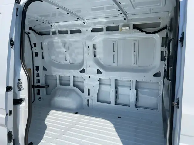 Renault Master view 9
