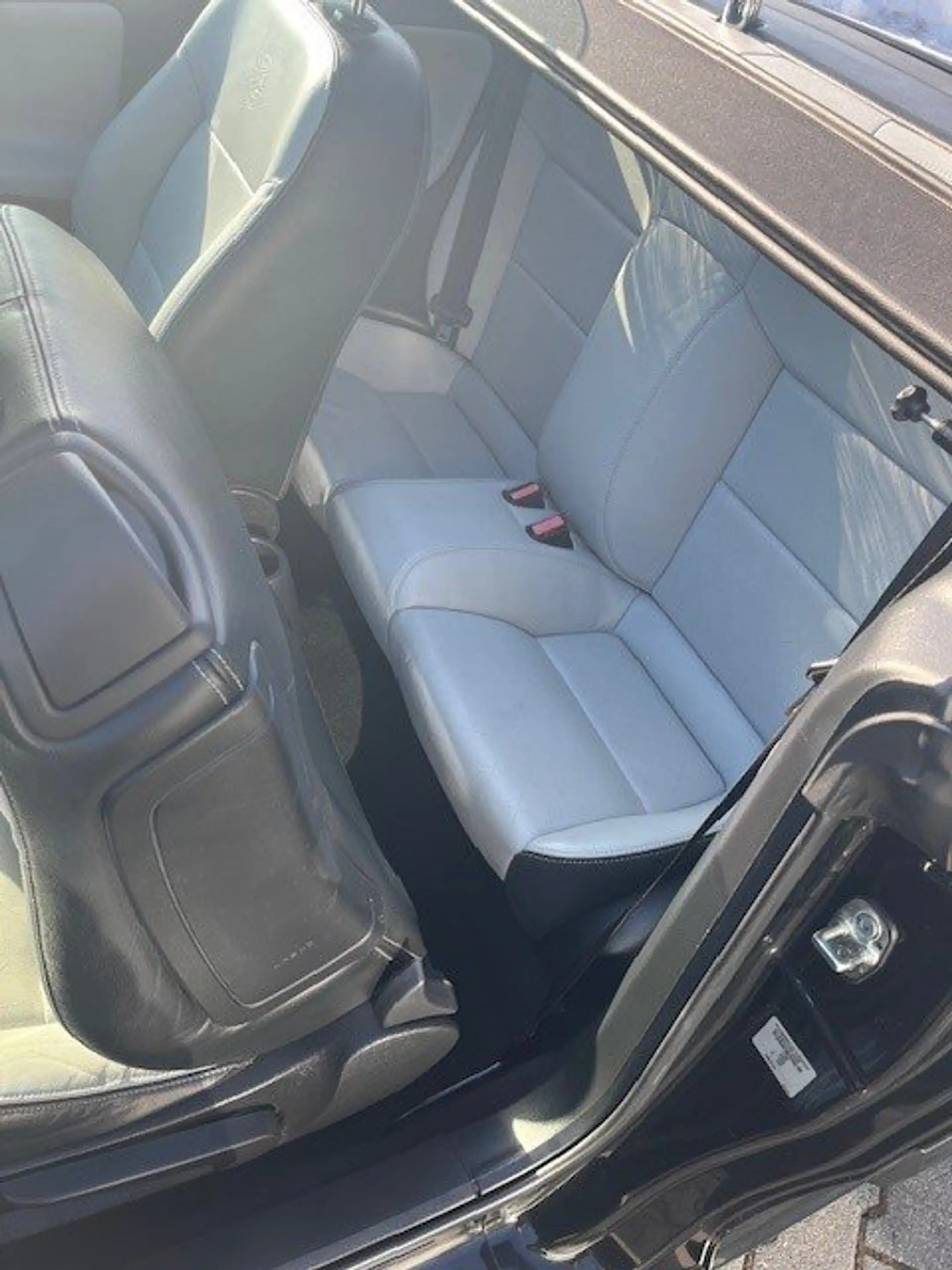 Peugeot 207 CC Roland Garros  *Leder* — photo 4