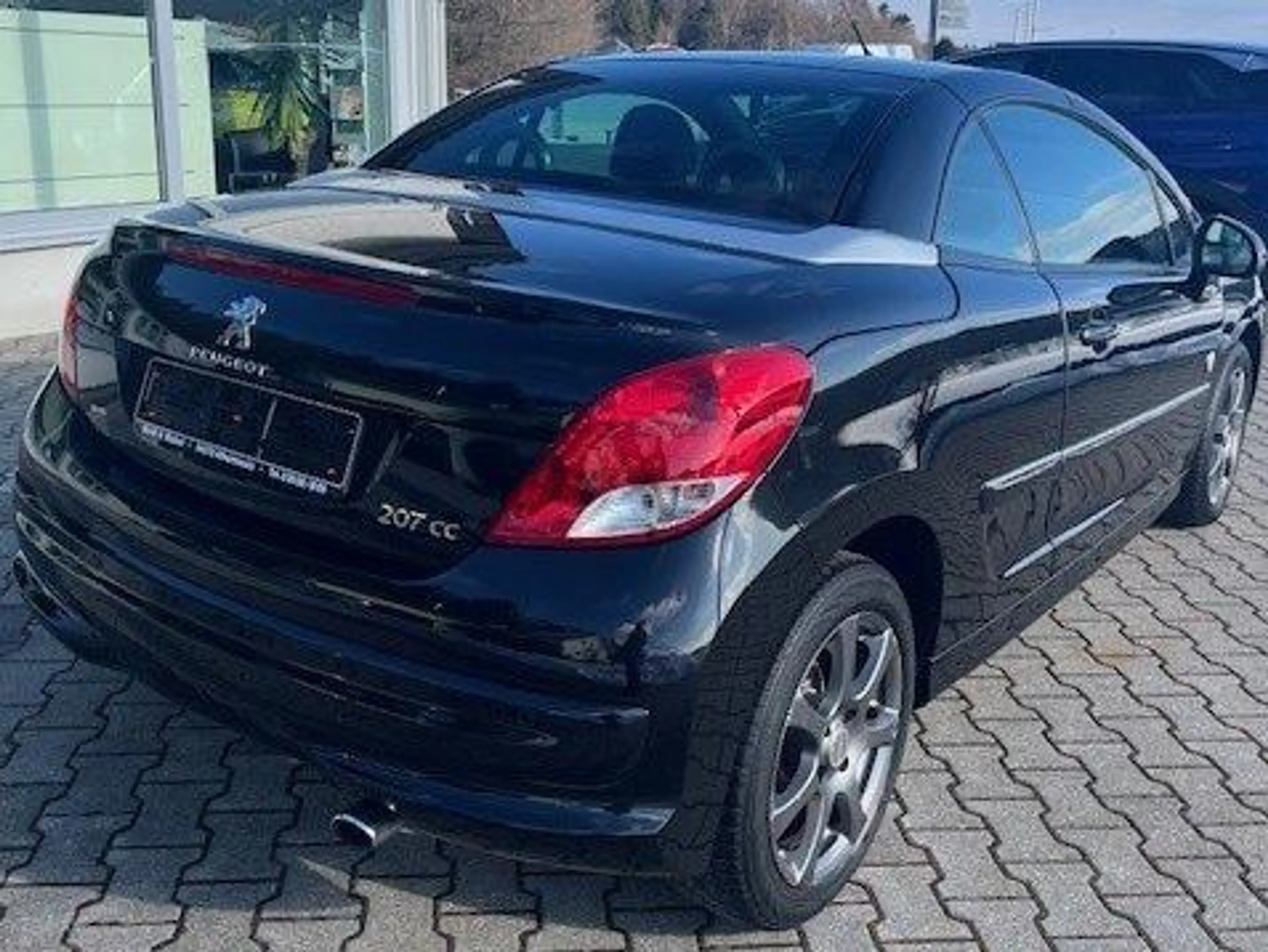 Peugeot 207 CC Roland Garros  *Leder* — photo 13