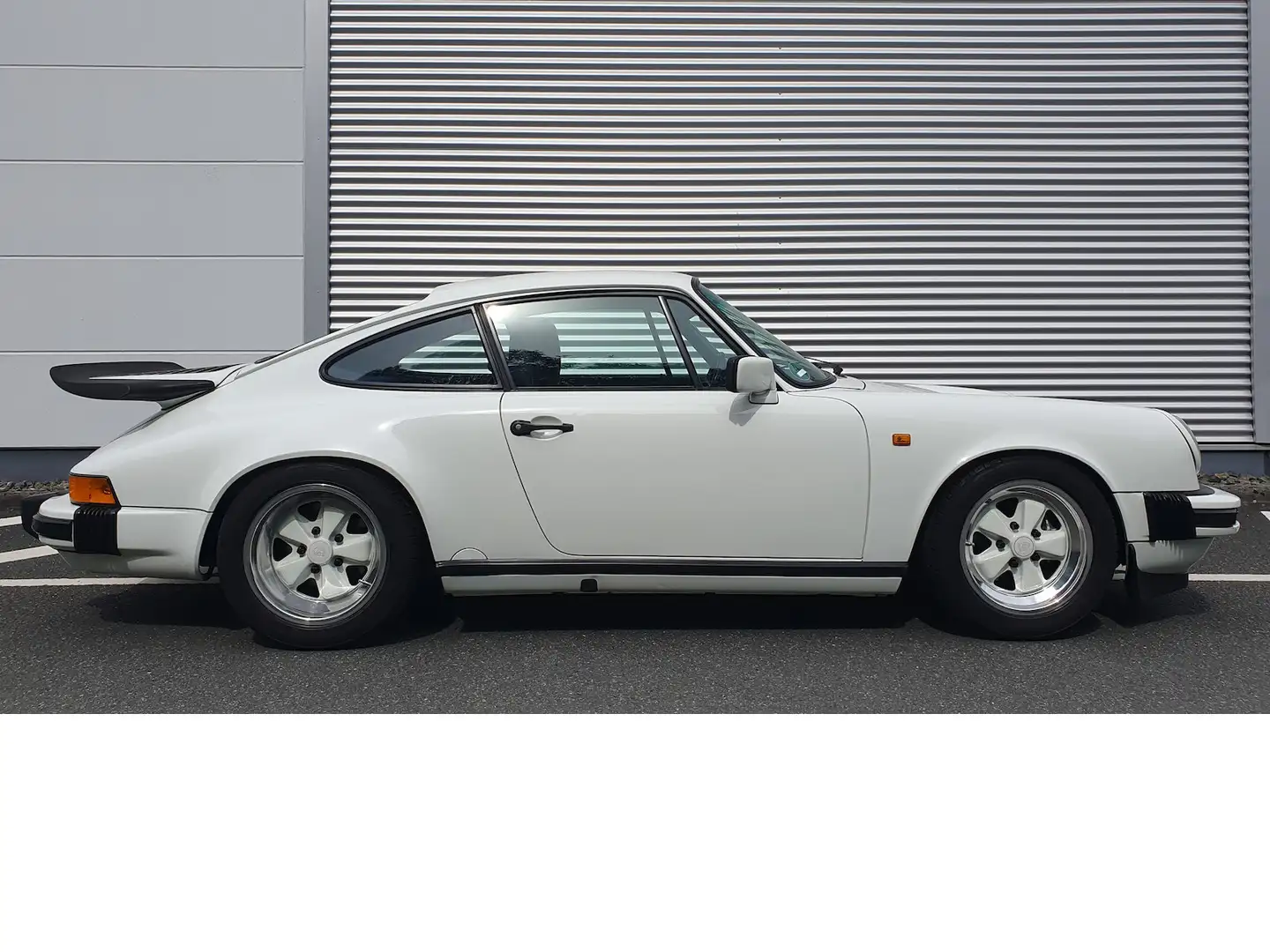 Porsche 911 Carrera 3,2 CS Clubsport M 637 Blanc - 2