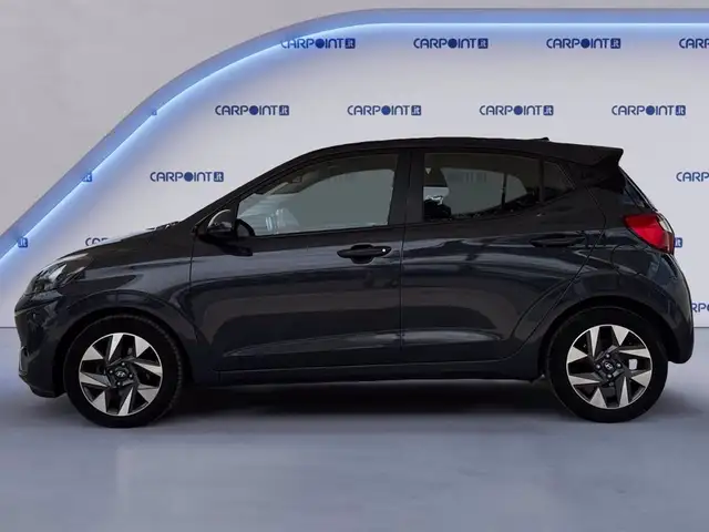 Hyundai i10 view 2