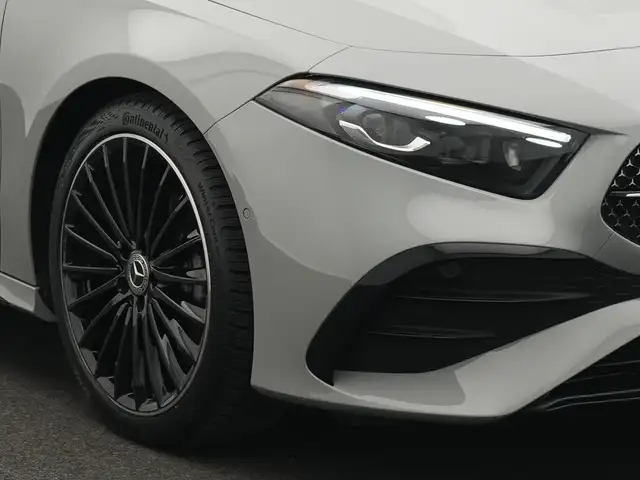 Mercedes-Benz A Class view 9