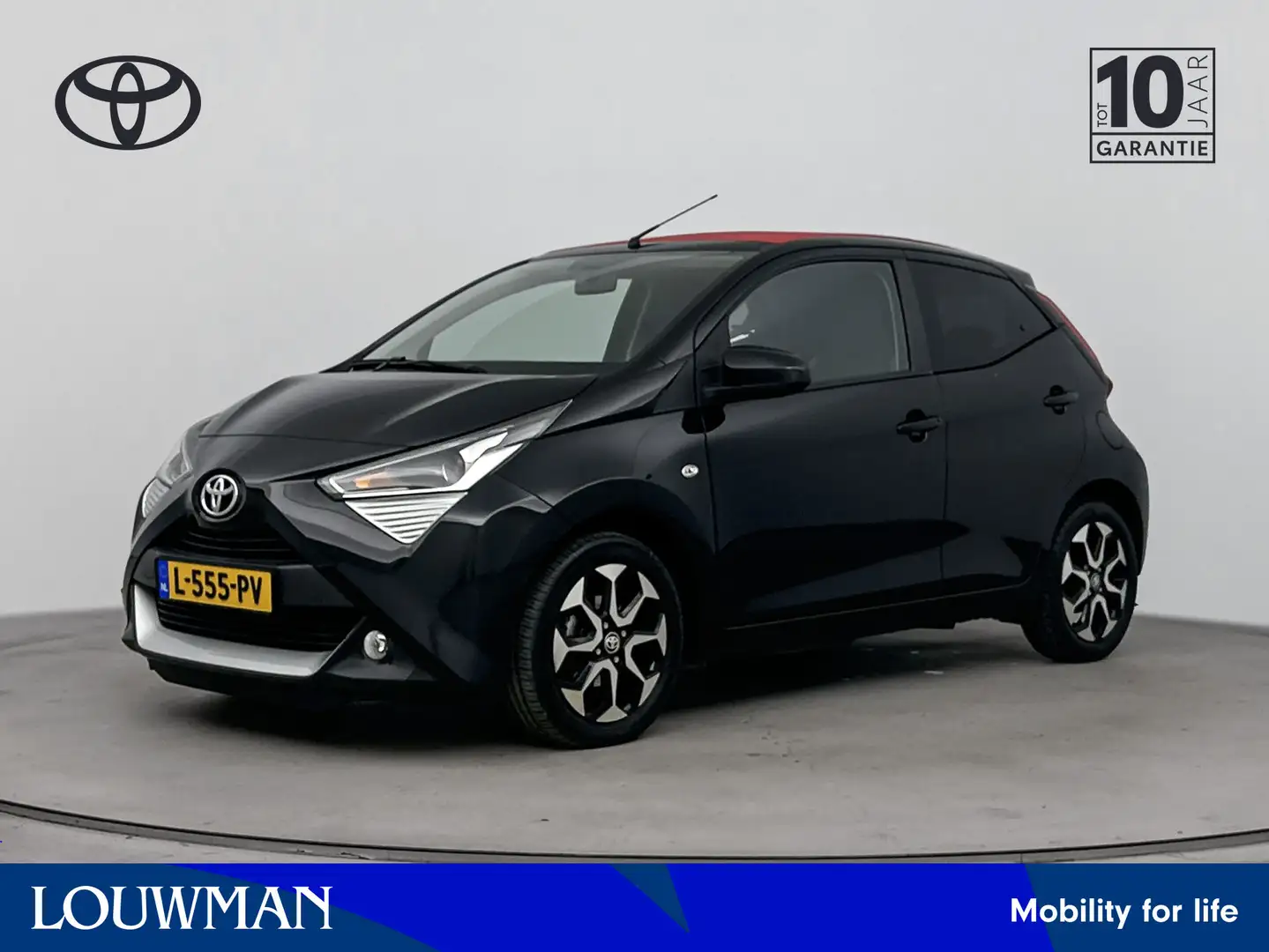Toyota Aygo 1.0 VVT-i x-joy cabrio | Climate Control | Apple C Zwart - 1