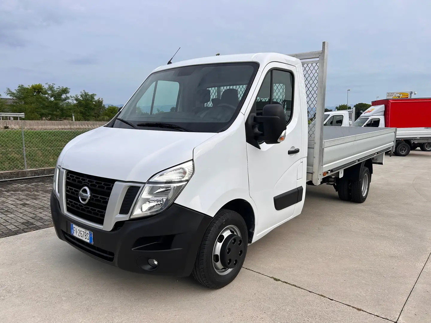 Nissan NV400 Cassone aperto Bianco - 2