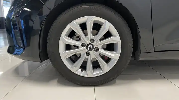 Renault Clio 2025, foto 5