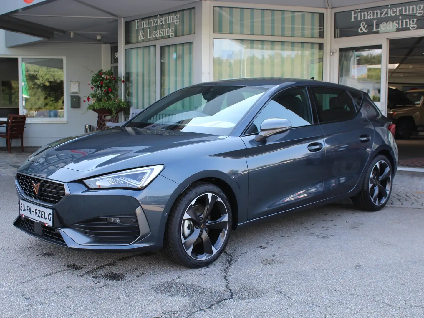 CUPRA Leon 2.0 TDI DSG 5JAHRE/150.000km! Grau - 1