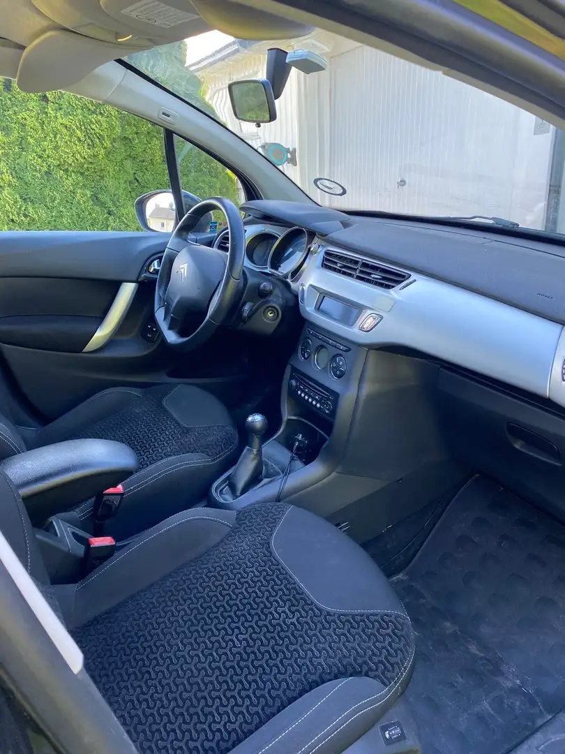 Citroen C3 C3 HDi 90 Airdream Confort Noir - 2