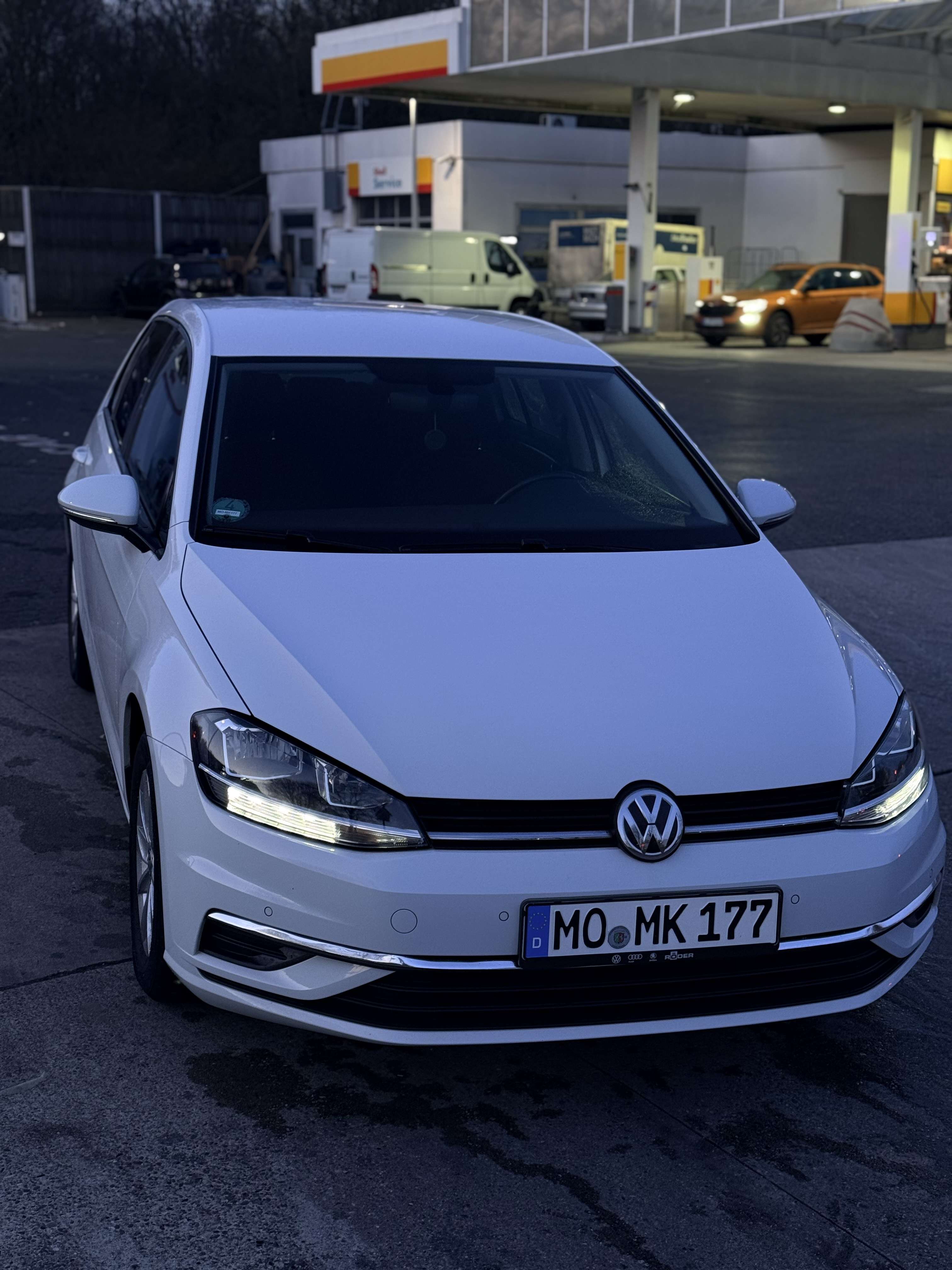 Second hand Volkswagen Golf 1.0