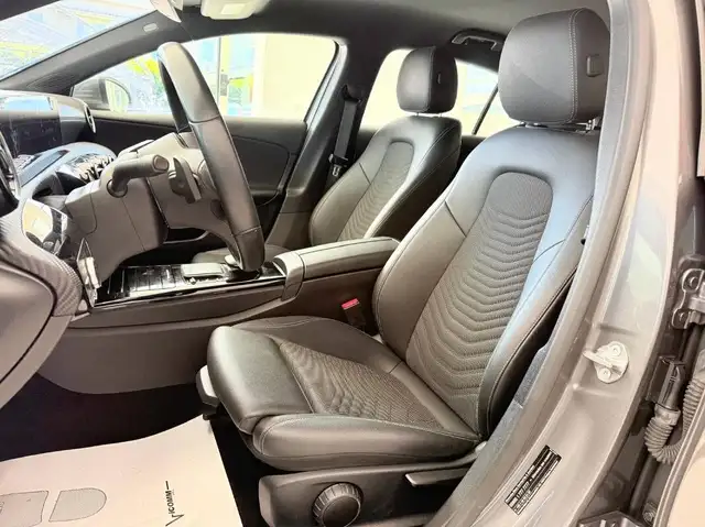 Mercedes-Benz A-Class view 10