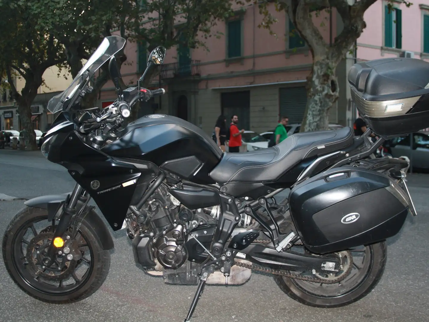Yamaha Tracer 700 DEPOTENZIATA, PATENTE A2 Nero - 1