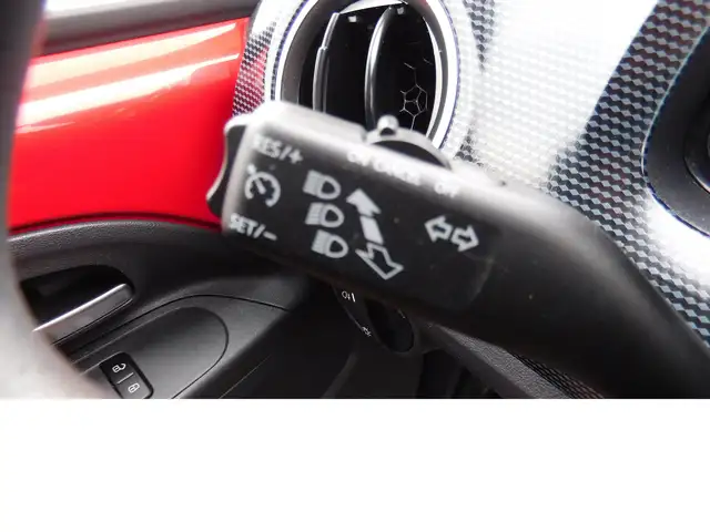 Volkswagen up! view 12