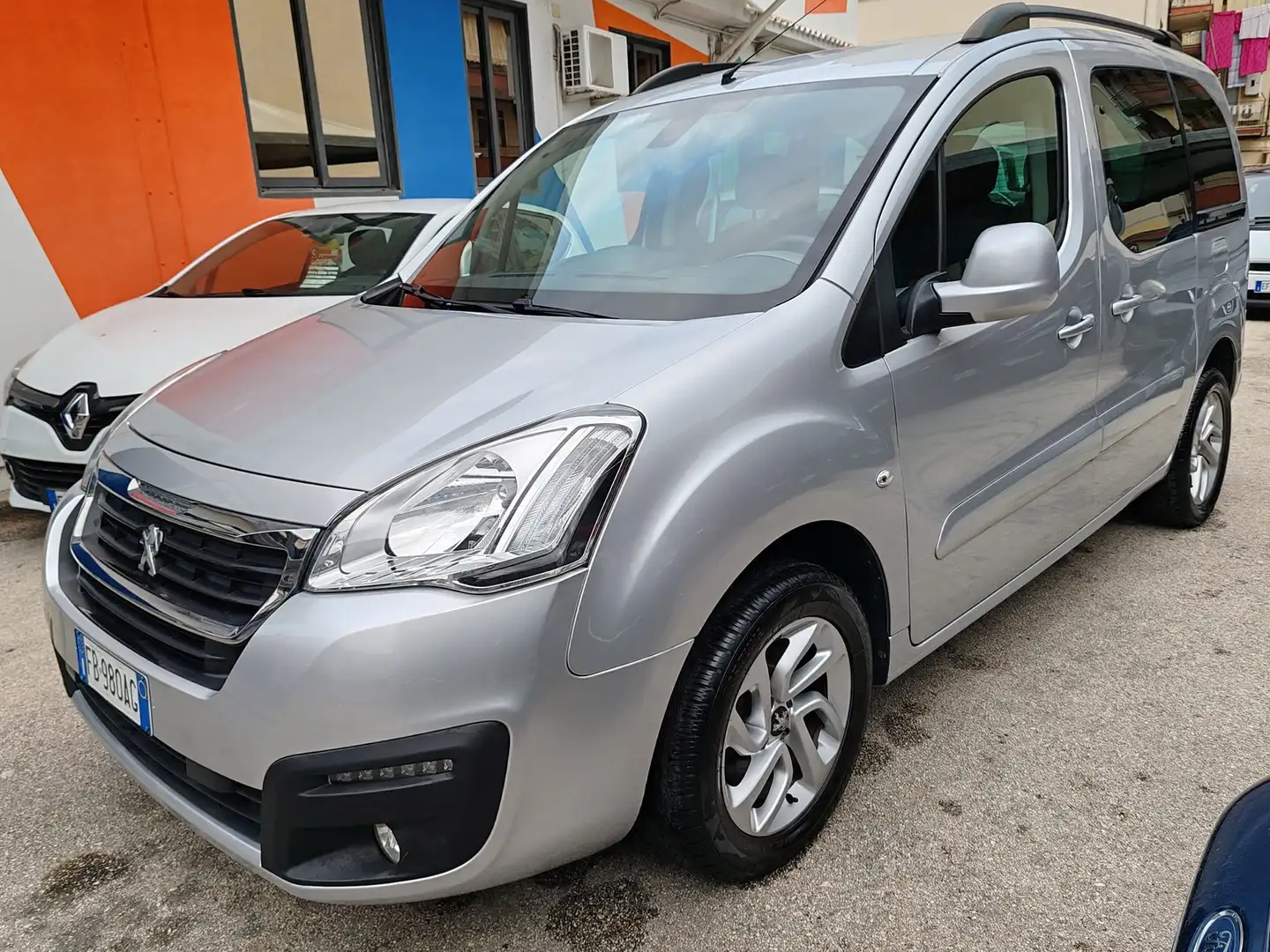 Peugeot Partner Grigio - 1