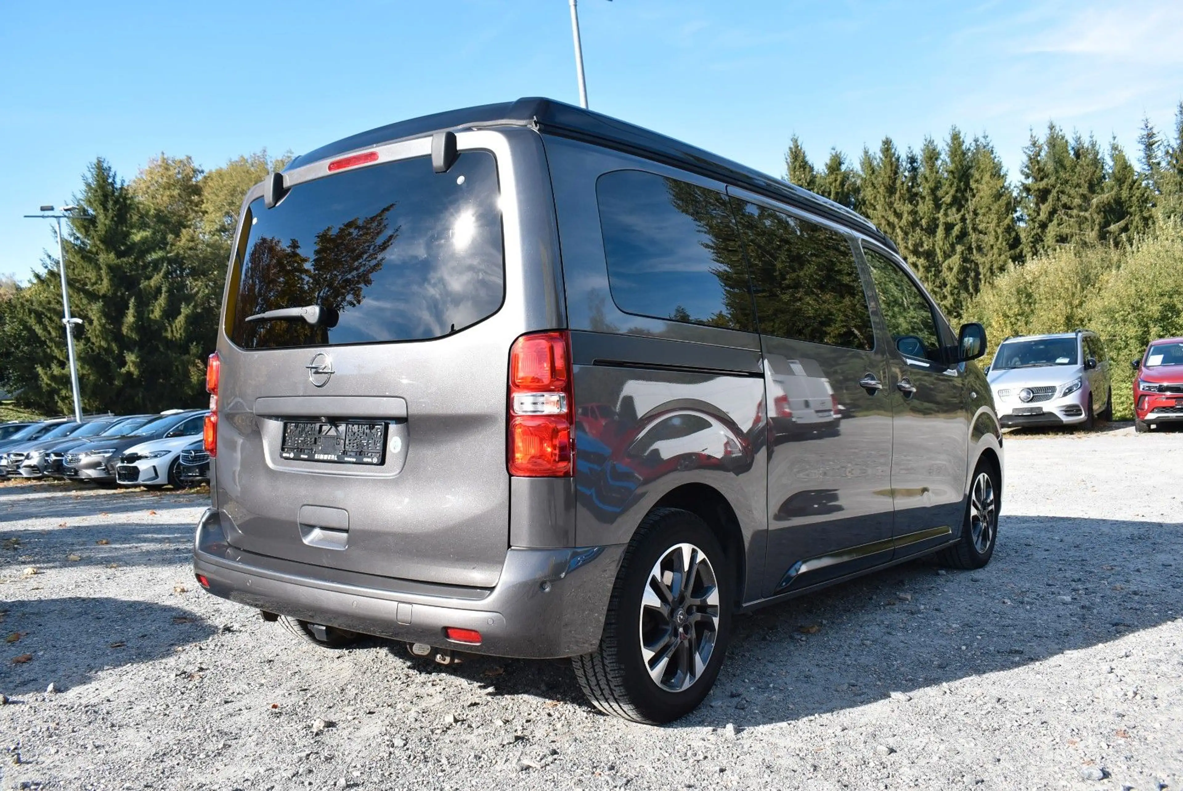 Opel Zafira Life Crosscamp "Aufstelldach/7-Sitzer" — photo 10