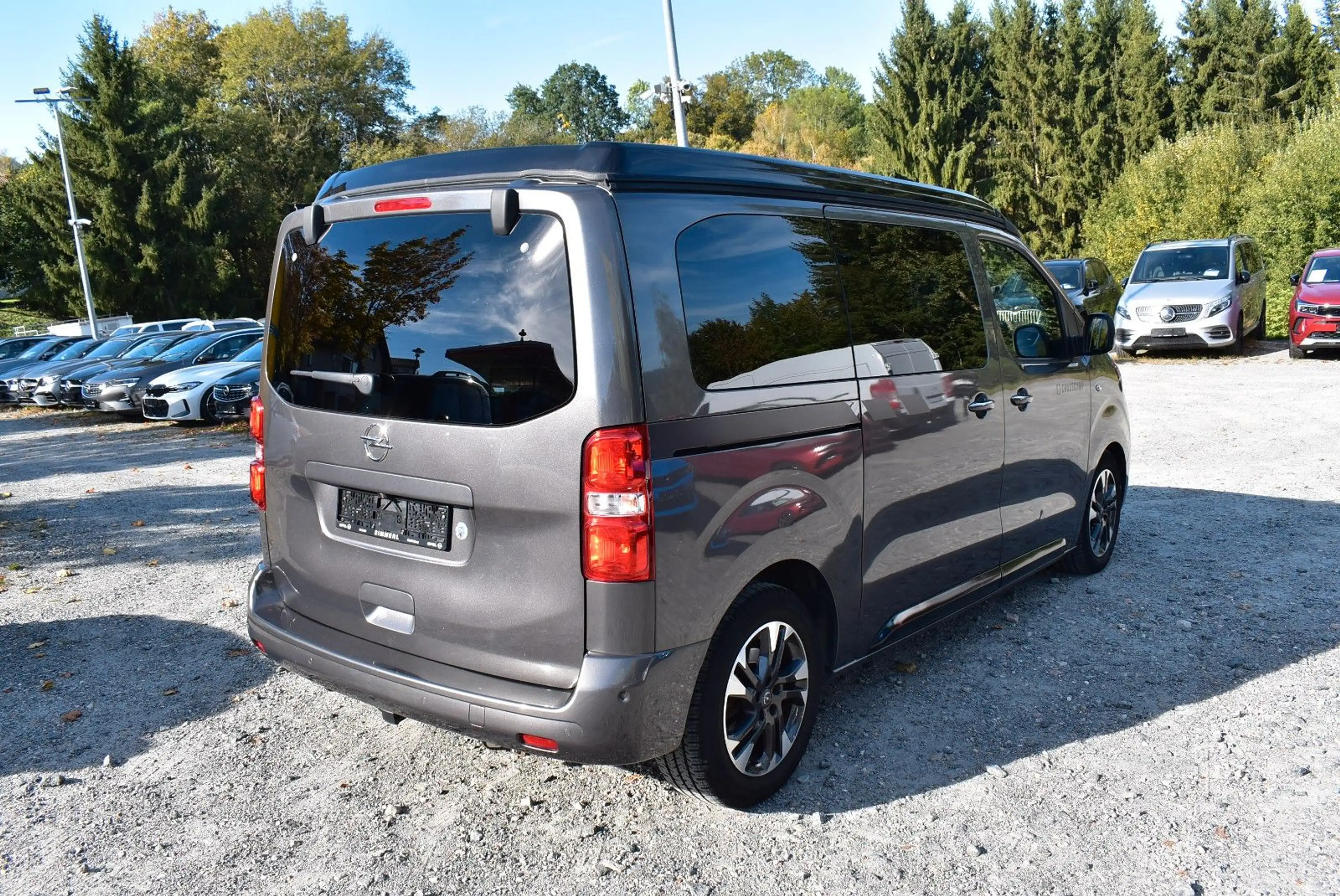 Opel Zafira Life Crosscamp "Aufstelldach/7-Sitzer" — photo 11