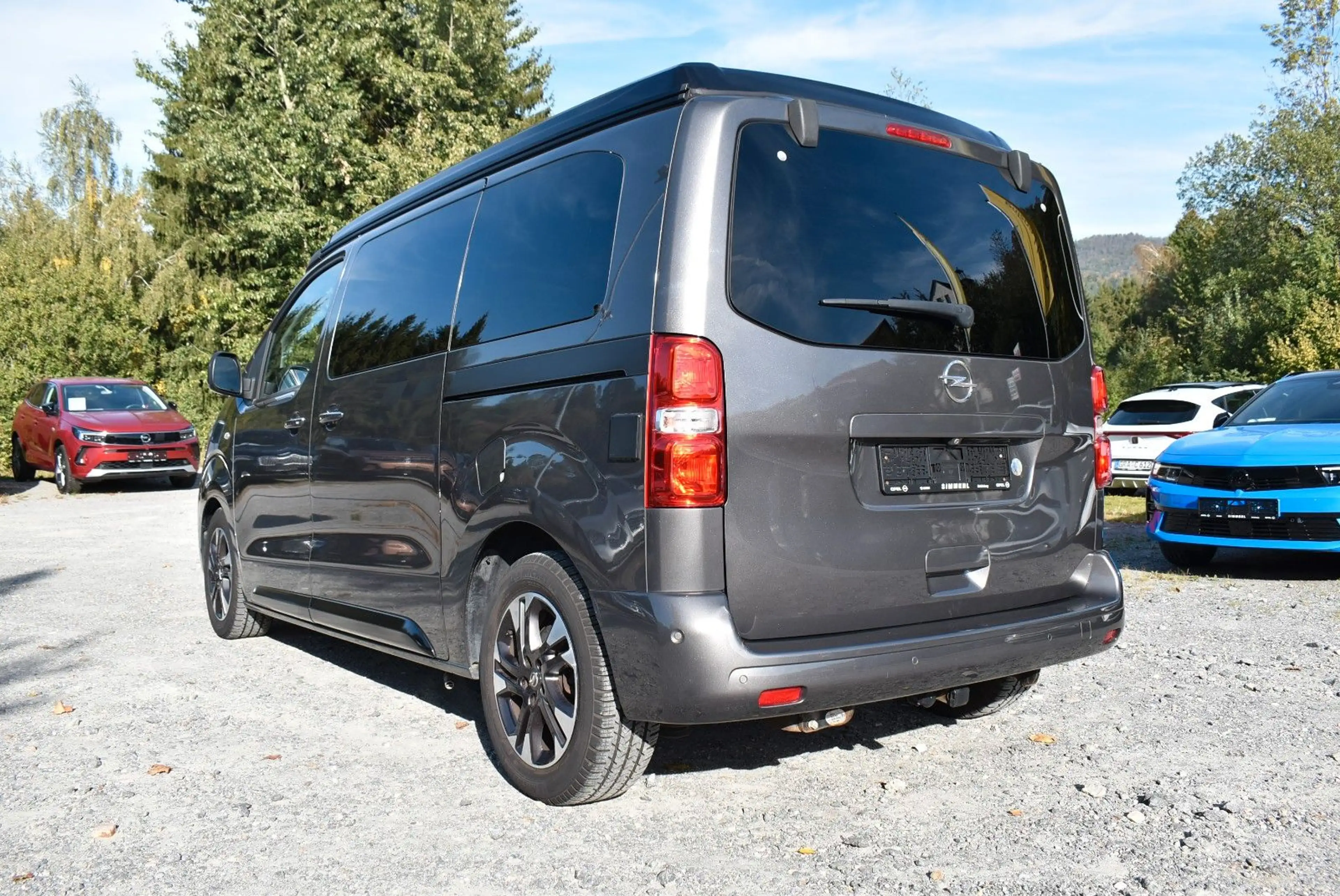 Opel Zafira Life Crosscamp "Aufstelldach/7-Sitzer" — photo 13