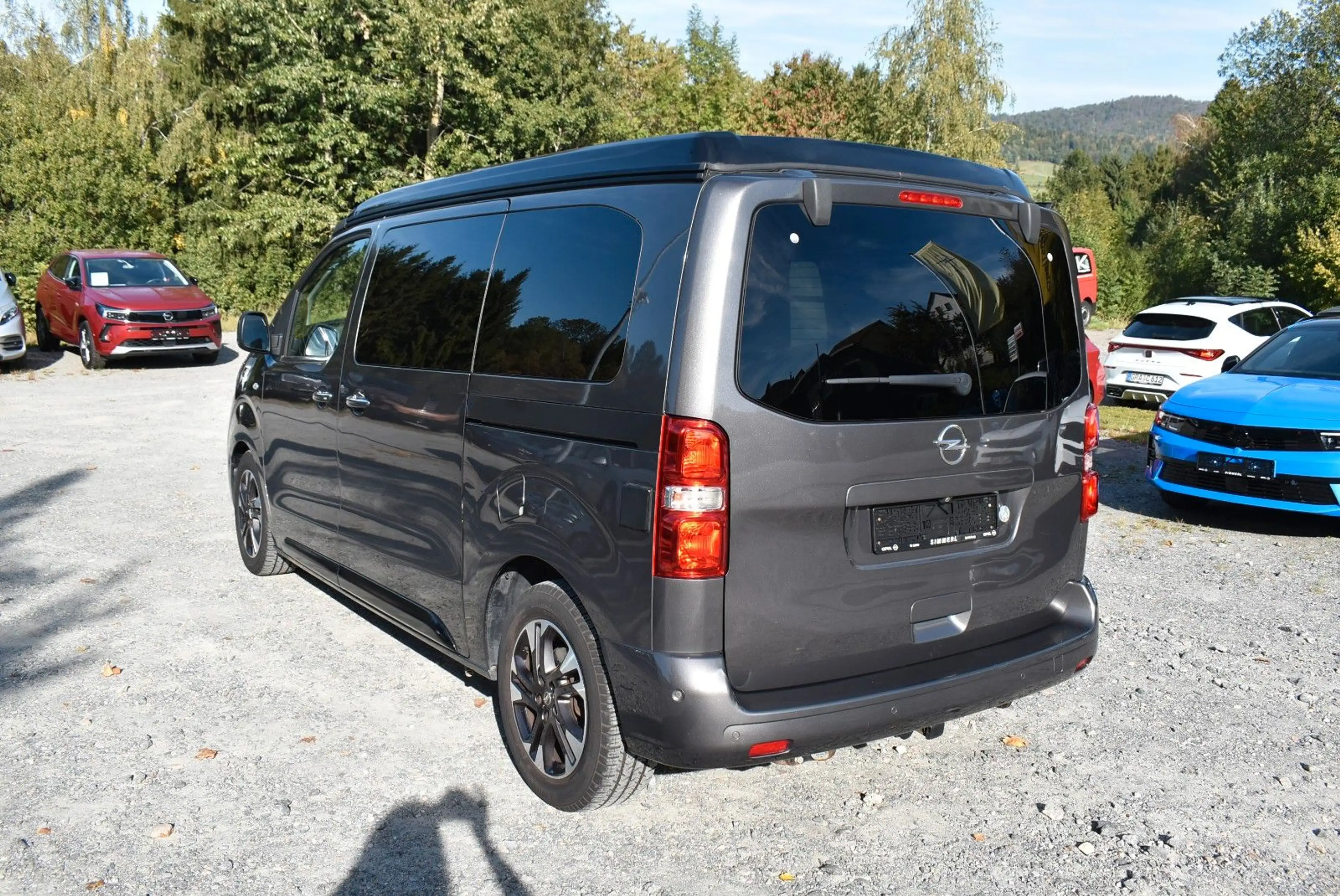 Opel Zafira Life Crosscamp "Aufstelldach/7-Sitzer" — photo 14