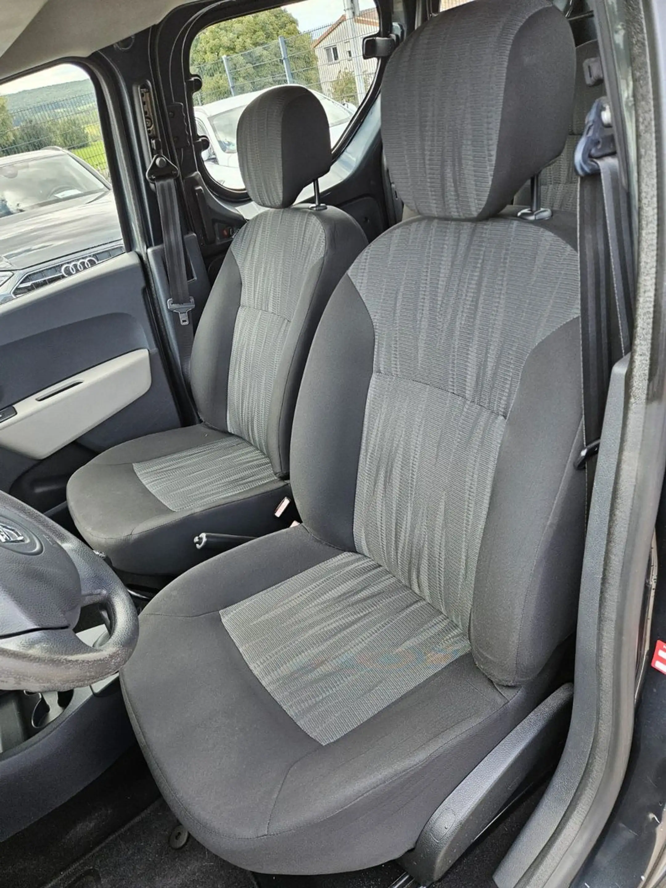 Dacia Dokker Basis — photo 8