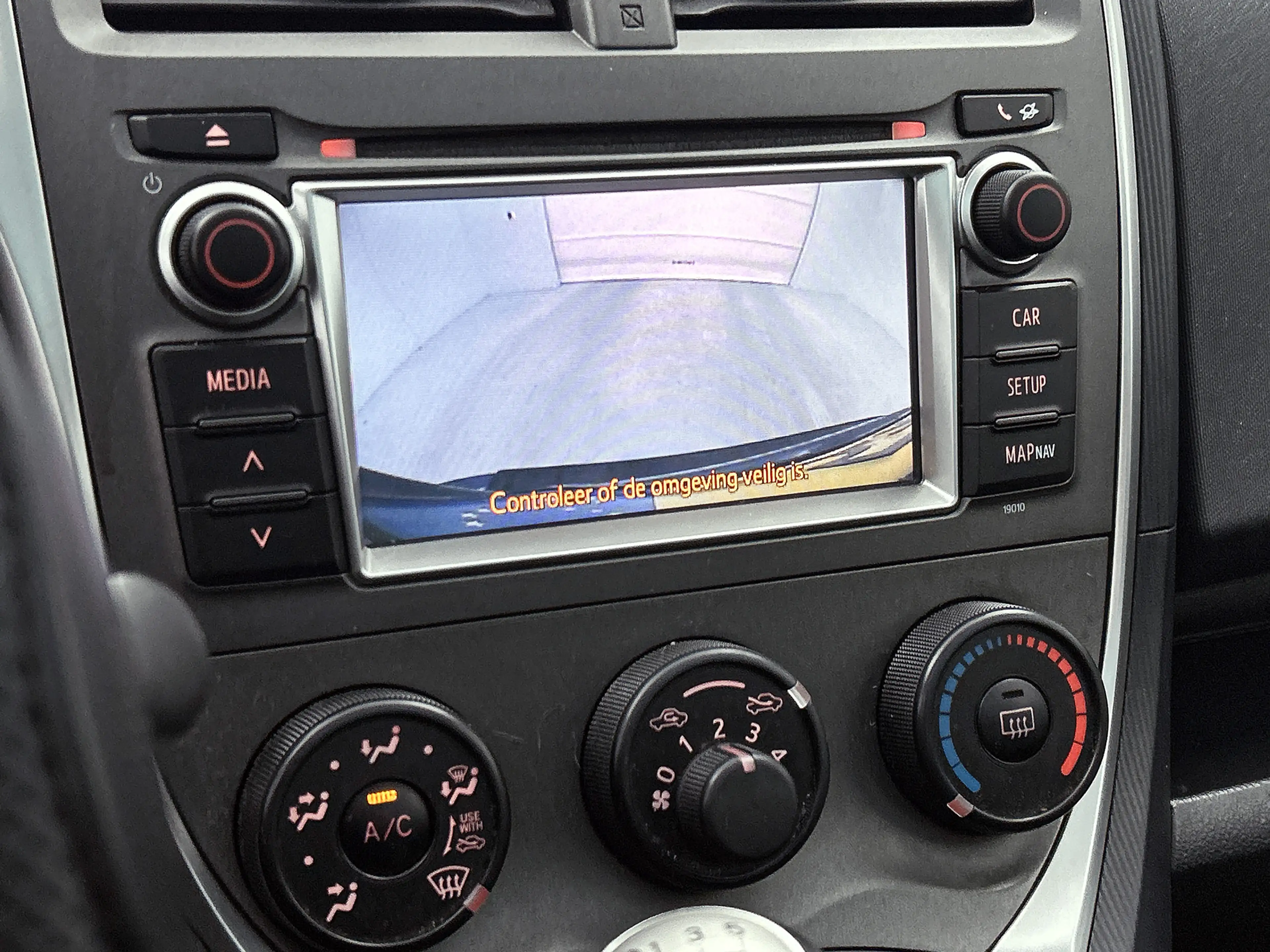 Toyota Verso-S 1.3 VVT-i Aspiration | Pano | Bluetooth | Airco | — photo 9