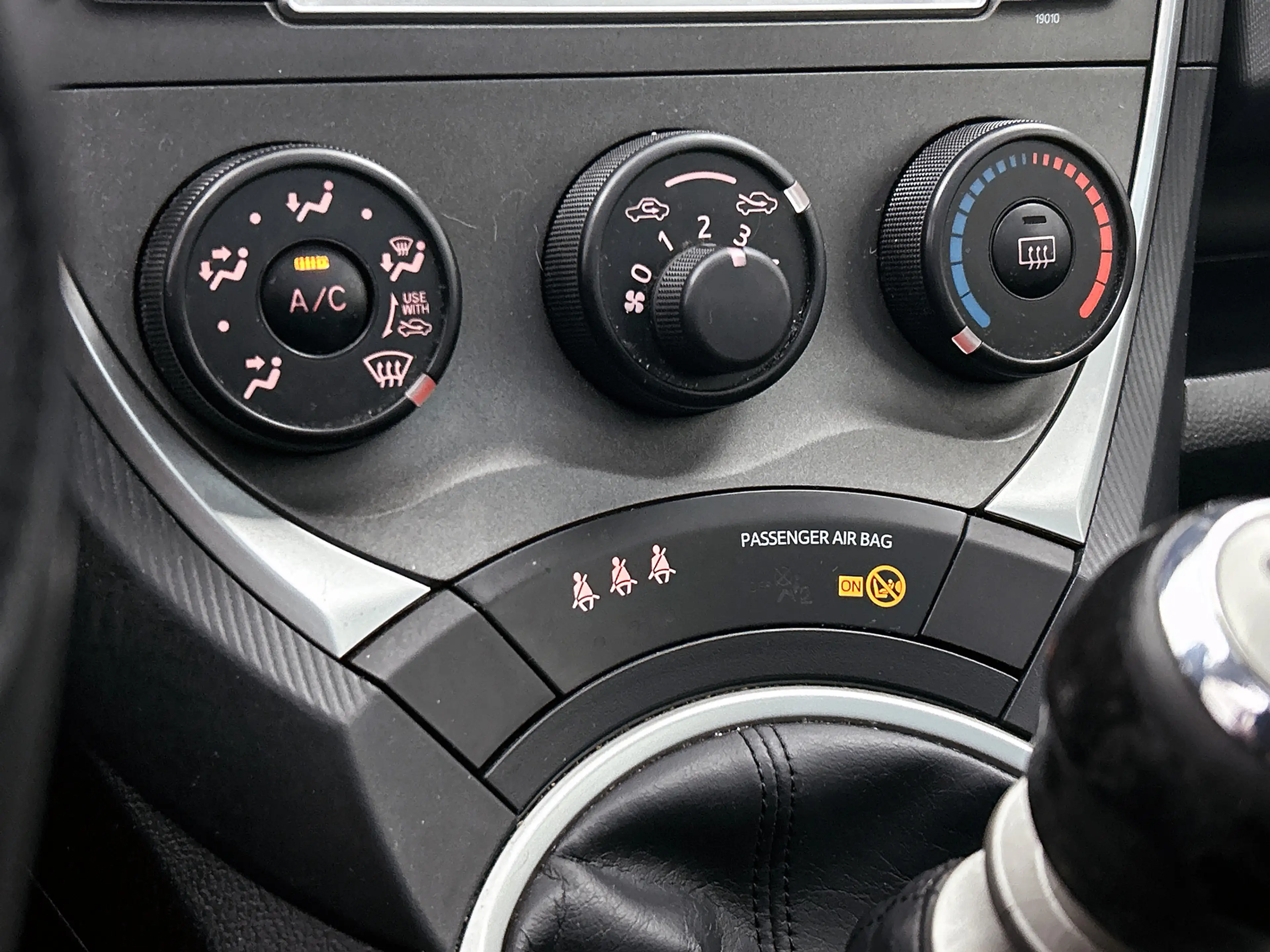 Toyota Verso-S 1.3 VVT-i Aspiration | Pano | Bluetooth | Airco | — photo 10