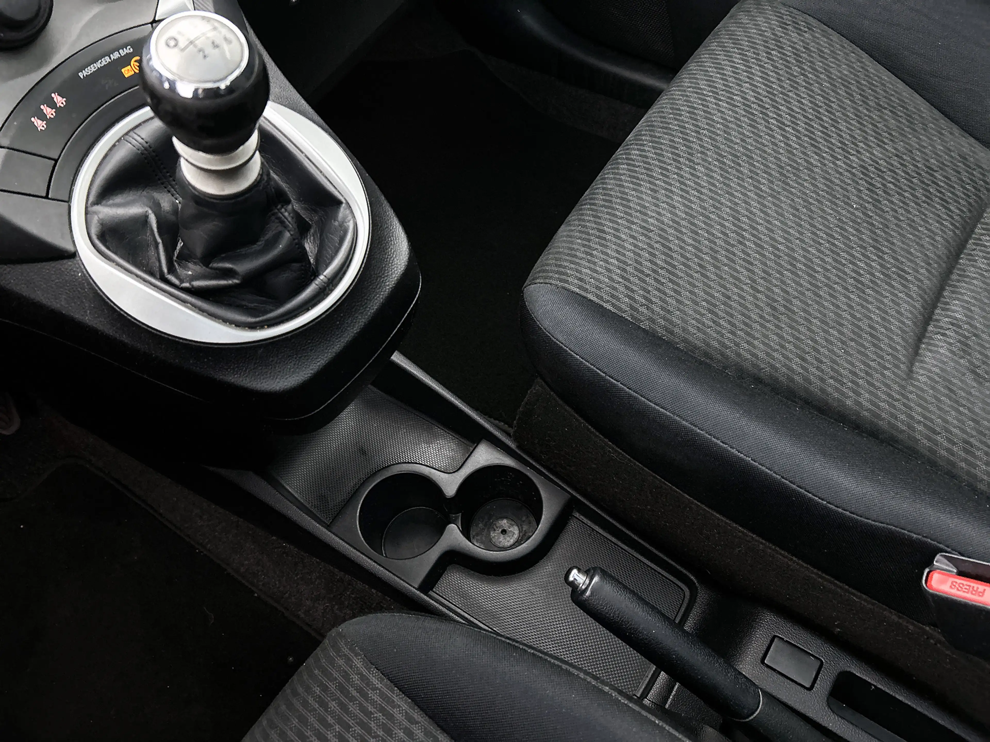 Toyota Verso-S 1.3 VVT-i Aspiration | Pano | Bluetooth | Airco | — photo 11