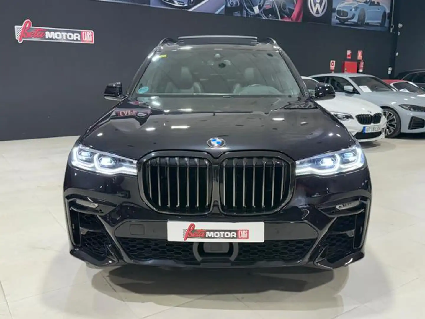 BMW X7 xDrive 30dA Schwarz - 2