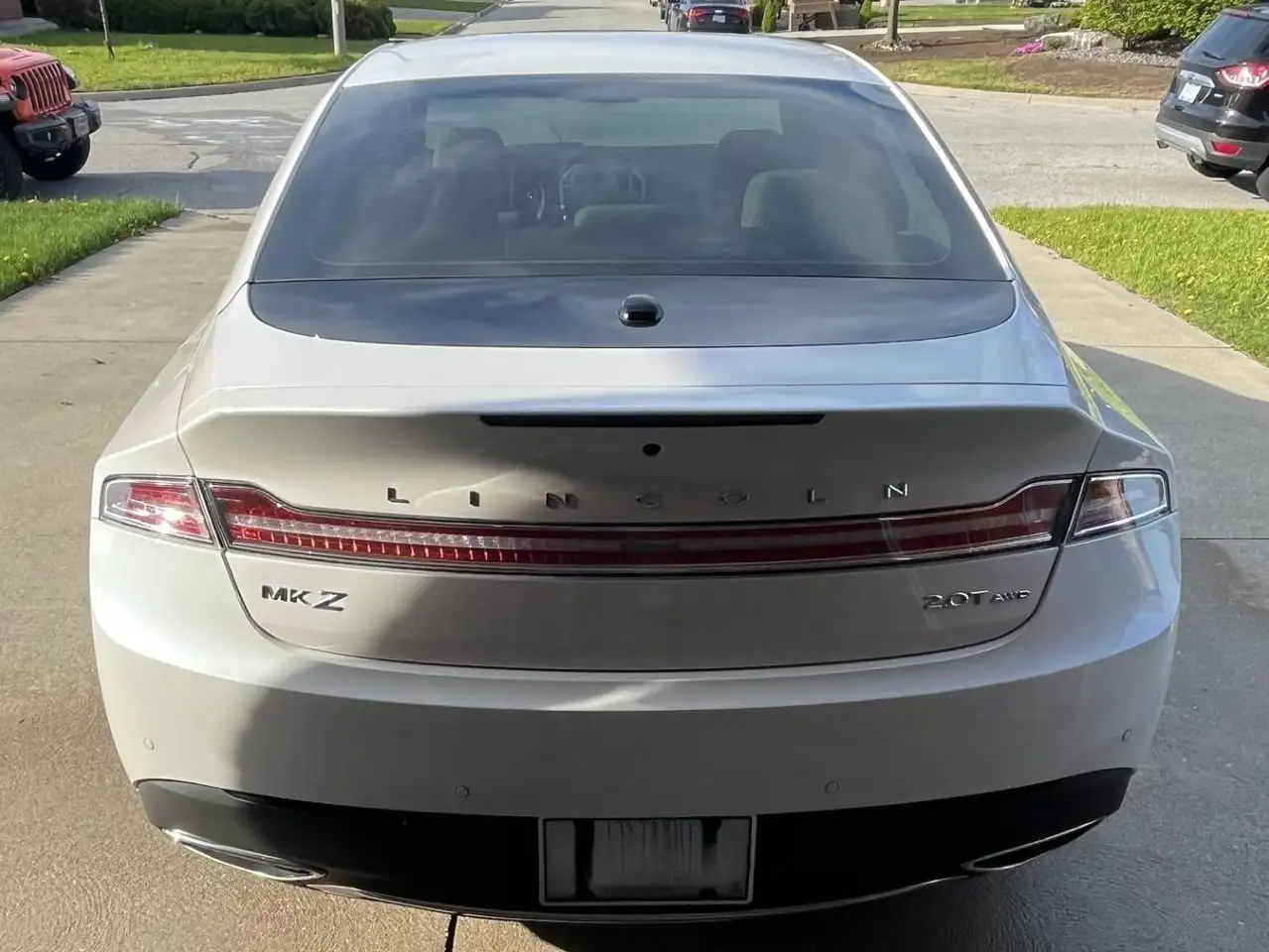 Lincoln MKZ снимка Lincoln MKZ