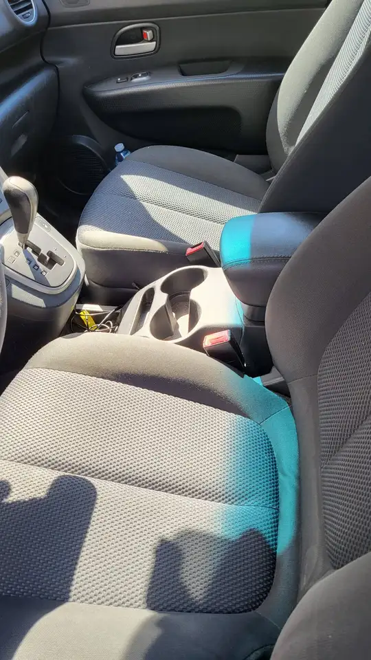 Kia Rondo снимка Kia Rondo