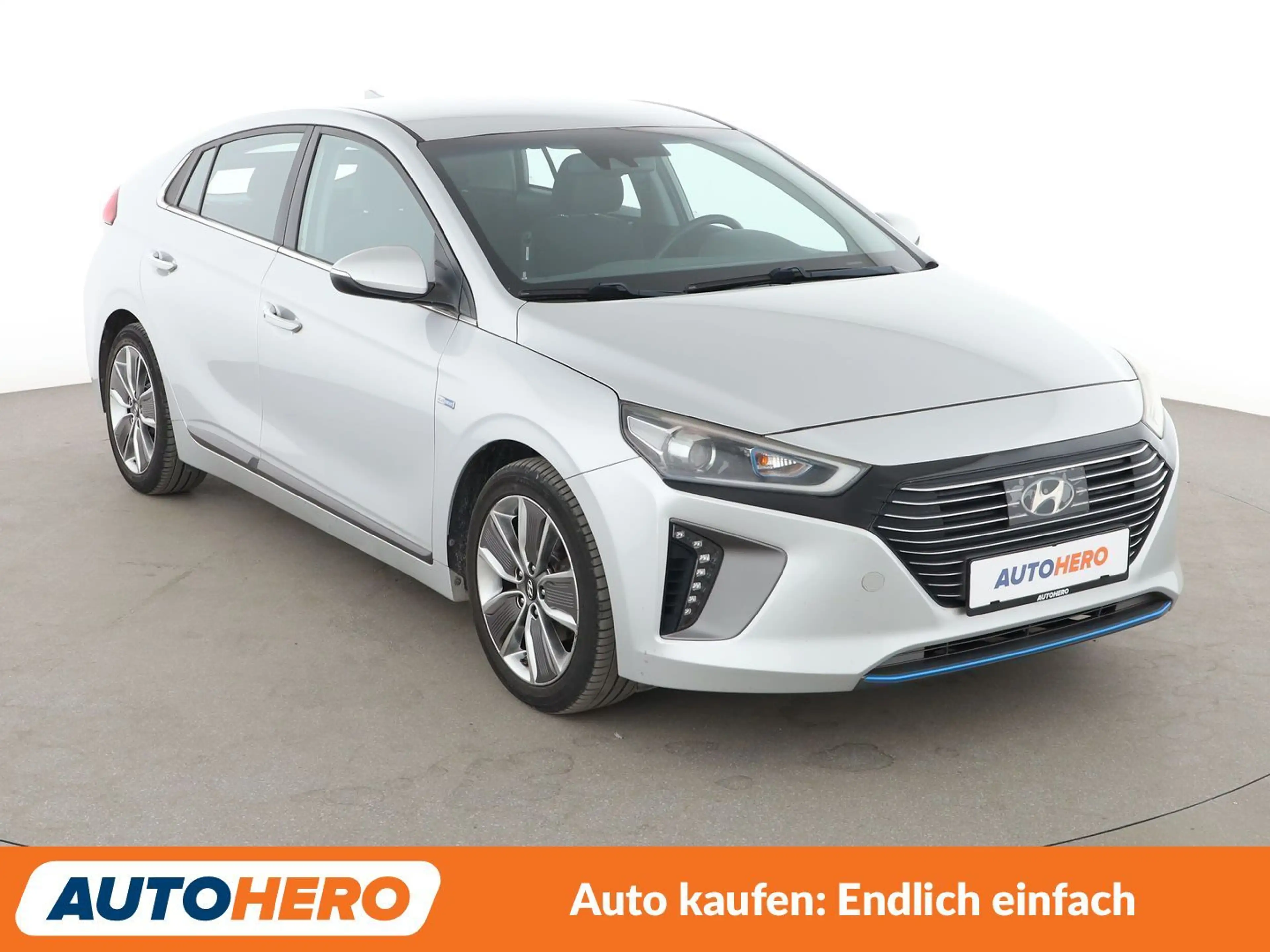 Hyundai IONIQ 1.6 Hybrid Style Aut.*NAVI*XENON*ACC*SPUR*KLIMA* — photo 8