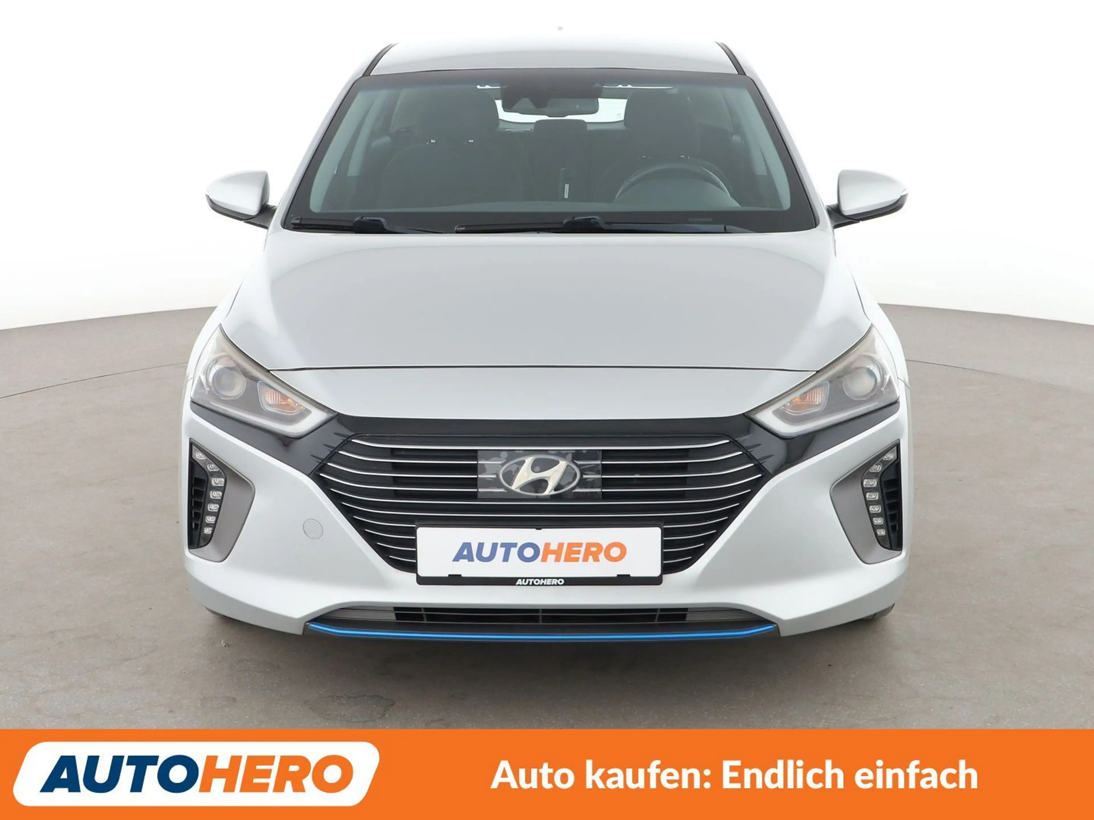 Hyundai IONIQ 1.6 Hybrid Style Aut.*NAVI*XENON*ACC*SPUR*KLIMA* — photo 9