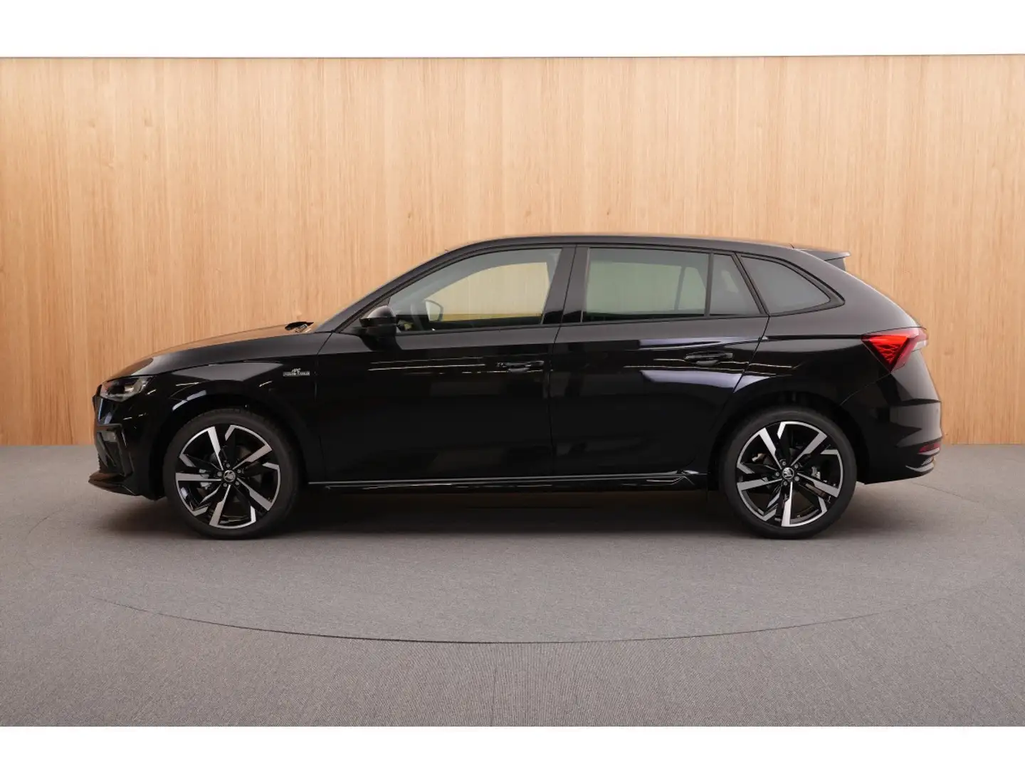 Skoda Scala Monte Carlo 1.0 TSI DSG 85 kW - 116 CV DSG7 - Jant Gris - 2