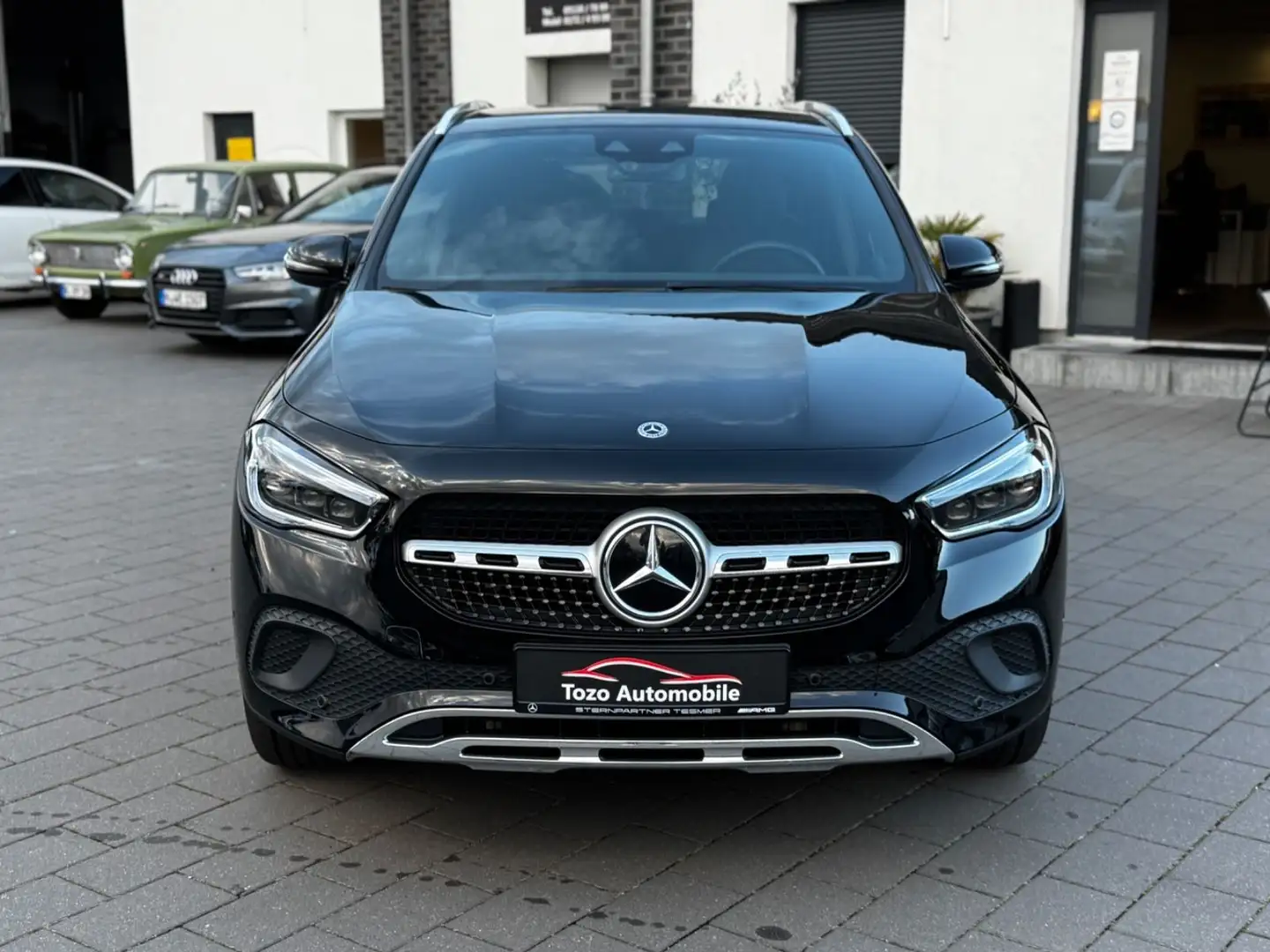 Mercedes-Benz GLA 200 *NAVI*KAMERA*LED*SHZ*TOP ZUSTAND* Noir - 2
