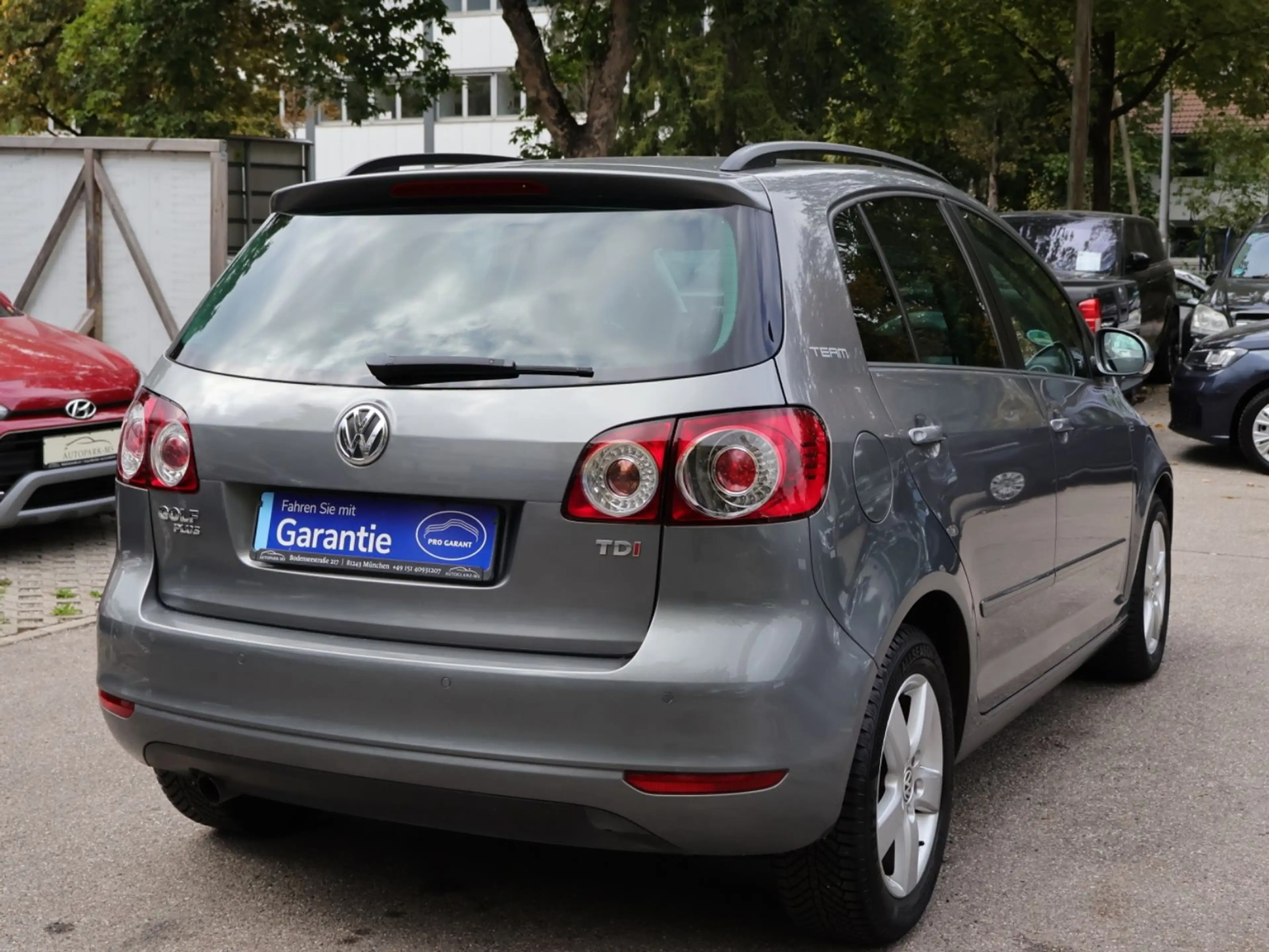 Volkswagen Golf Plus VI Team 1.6 TDI DSG nur 44.570 km — photo 4