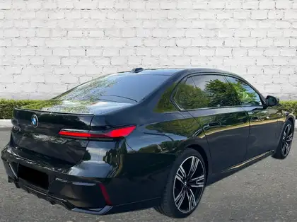 Annonce voiture d'occasion BMW 740 - CARADIZE