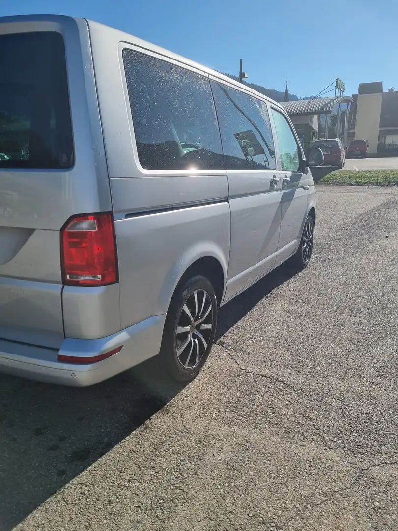 Volkswagen T5 Caravelle Caravelle 2,5 TDI D-PF Grau - 2