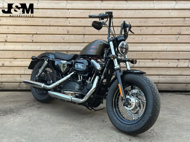 Harley-Davidson Sportster Forty Eight - foto 3