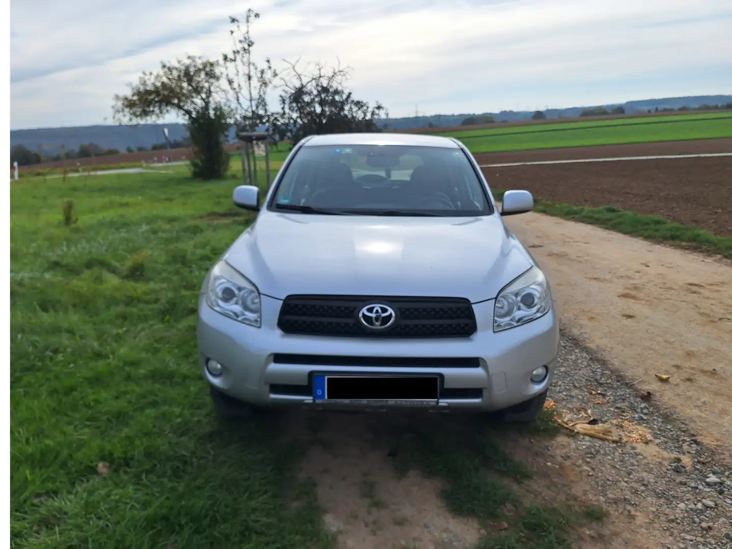 Toyota RAV 4 RAV 4 2.0 4x4 Automatik Silber - 1