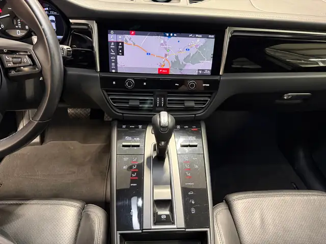 Porsche Macan Macan *Pano*AHK*BOSE Sound*Kamera Ansicht 11
