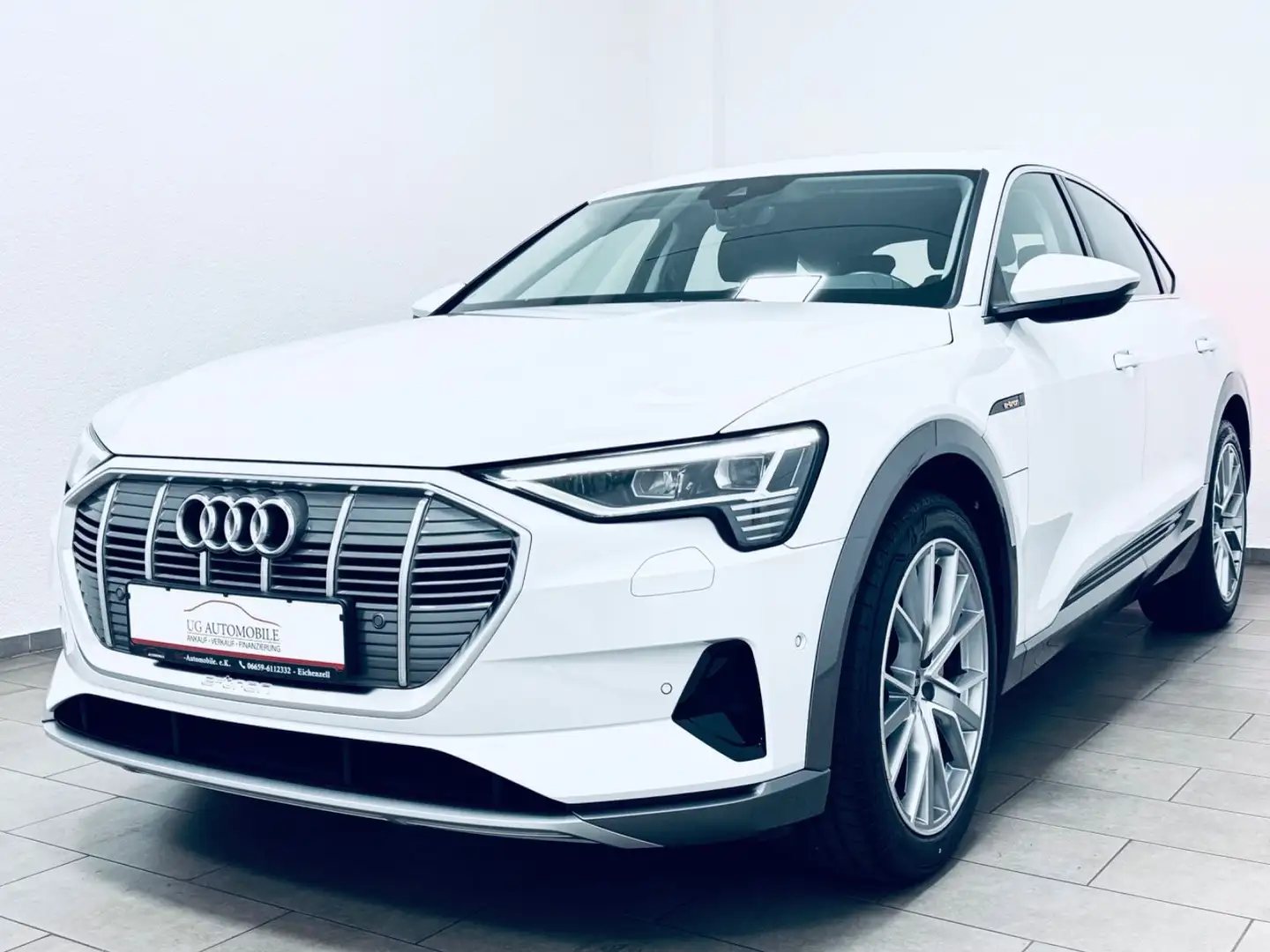 Audi e-tron Sportback 55 quattro advanced Blanc - 2
